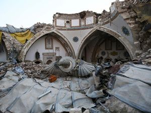 Sedih! Masjid Tertua Turki Hancur Diguncang Gempa Sedih! Masjid Tertua Turki Hancur Diguncang Gempa