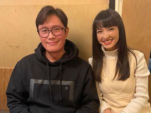 Raline Shah Makan Bareng Lee Byung Hun, Ramai-ramai Didoakan Ini Raline Shah Makan Bareng Lee Byung Hun, Ramai-ramai Didoakan Ini