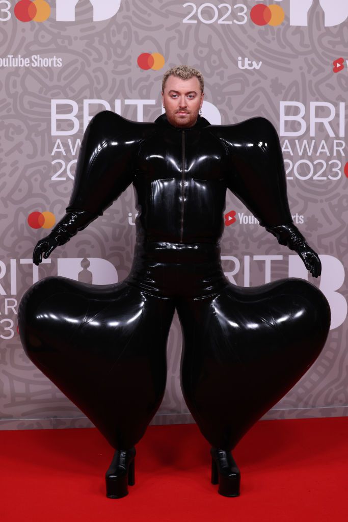 Sam Smith di BRIT Awards 2023.