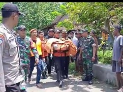 Asyik Hujan-hujanan, Balita Ditemukan Meninggal Terseret Arus Selokan