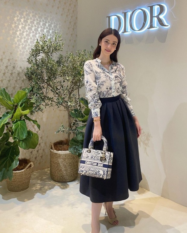 Velove Vexia | Foto: Instagram | @vaelovexia 6 inspirasi outfit untuk Valentine ala seleb Indonesia