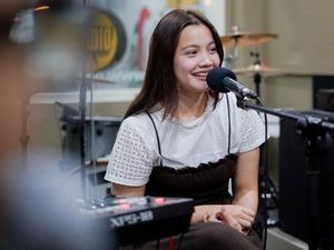 Muak Bikin Aruma Koleksi Double Platinum Muak Bikin Aruma Koleksi Double Platinum