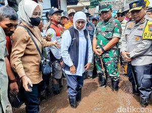 Khofifah Dorong Kawasan Ijen Ditanami Kopi Demi Hindari Banjir Bandang