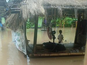 Kesaksian Warga Korban Banjir Bandang di Lombok Barat: Mirip Tsunami Kesaksian Warga Korban Banjir Bandang di Lombok Barat: Mirip Tsunami