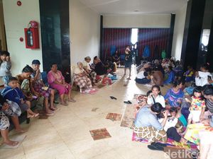 Imbas Banjir Makassar, 500 Warga di Kelurahan Maricaya Baru Mengungsi