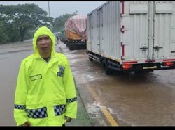 6 Kecamatan di Barru Terendam Banjir, BPBD Kerahkan Perahu Evakuasi Warga