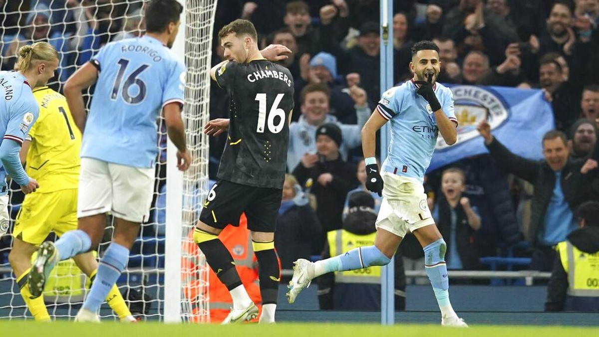 Man City menang 3-1 atas Aston Villa (Foto: AP/Dave Thompson)