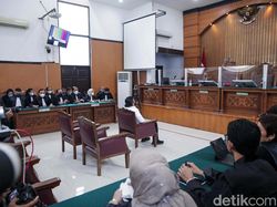 Istri Sambo dan Kuat Berdua di Lift Terekam CCTV, Hal Ini yang Diyakini Hakim