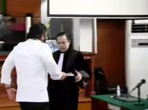 Ferdy Sambo Serahkan Buku Hitam ke Pengacara Usai Divonis Mati