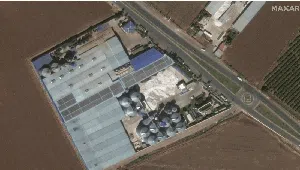 Foto Satelit Sebelum & Sesudah Gempa Hantam Jalan-Gudang di Turki