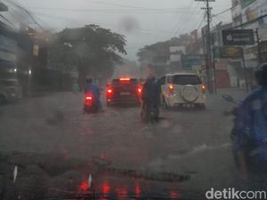 Peringatan Dini Cuaca Ekstrem BMKG Makassar: Mariso-Mamajang Hujan Lebat-Petir hingga Malam Peringatan Dini Cuaca Ekstrem BMKG Makassar: Mariso-Mamajang Hujan Lebat-Petir hingga Malam