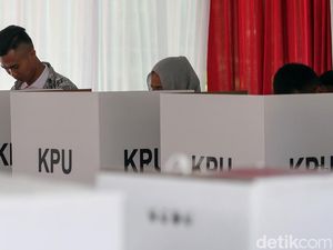 Bawaslu Sumsel Minta Panwascam Tegak Lurus Saat PSU Empat Lawang Bawaslu Sumsel Minta Panwascam Tegak Lurus Saat PSU Empat Lawang