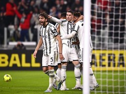 Suporter Cemooh Pemain Juventus, Allegri Marah