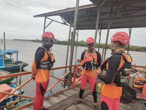Kapal Tugboat Hendak Angkut Bauksit di Kalbar Tenggelam, 2 ABK Hilang
