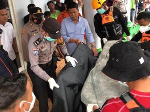 Mayat Pria Ditemukan Terapung 1 Km dari Pantai Parassangan Majene