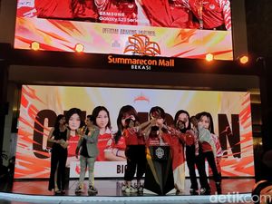 Momen Para Ladies Bigetron Era Angkat Piala MWI Mobile Legends 2023