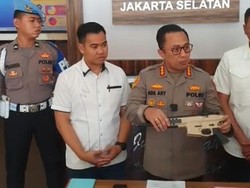 Begini Bentuk Senjata Replika, Alat Sopir Fortuner Rusak Brio di Senopati