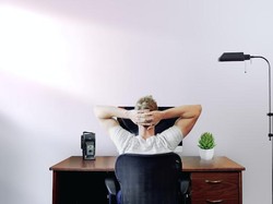 Cara Menjaga Postur Tubuh yang Baik