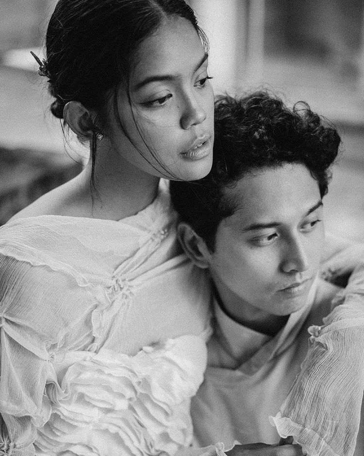 Roy Sungkono dan Michelle Tahalea