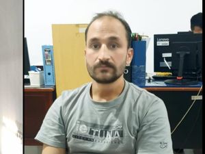 2 Kali Kabur dari Imigrasi Nunukan, WNA Pakistan Ngaku Dianiaya Petugas 2 Kali Kabur dari Imigrasi Nunukan, WNA Pakistan Ngaku Dianiaya Petugas