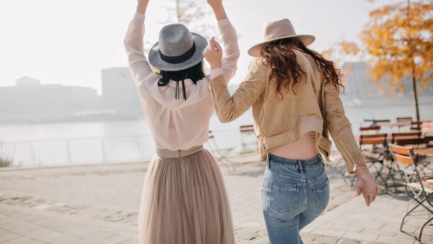 Gemini menciptakan hidup bebas yang menyenangkan dengan tidak pernah melewatkan akhir pekan.