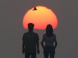 Sunrise Paling Romantis dari Daratan Inggris