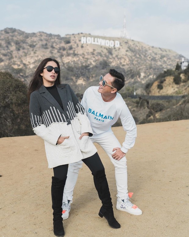 Gaya Ussy Sulistyawati dan Andhika Pratama. Foto: Instagram.com/ussypratama Gaya Ussy Sulistyawati dan Andhika Pratama. Foto: Instagram.com/ussypratama