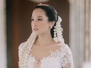 7 Inspirasi Gaya Pengantin Jawa Tanpa Paes, Lebih Simpel Namun Tetap Ayu 7 Inspirasi Gaya Pengantin Jawa Tanpa Paes, Lebih Simpel Namun Tetap Ayu
