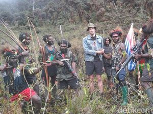 Susi Pudjiastuti Tepis Rumor Pilot Disandera di Papua Pendukung OPM Susi Pudjiastuti Tepis Rumor Pilot Disandera di Papua Pendukung OPM