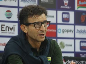 Kecewanya Luis Milla Usai Persib Dibantai Persita Kecewanya Luis Milla Usai Persib Dibantai Persita