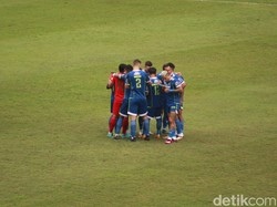 Prediksi Susunan Pemain Persib Vs PSM