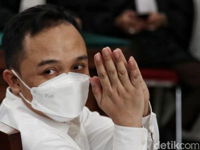 Momen Ricky Rizal Divonis 13 Tahun Penjara