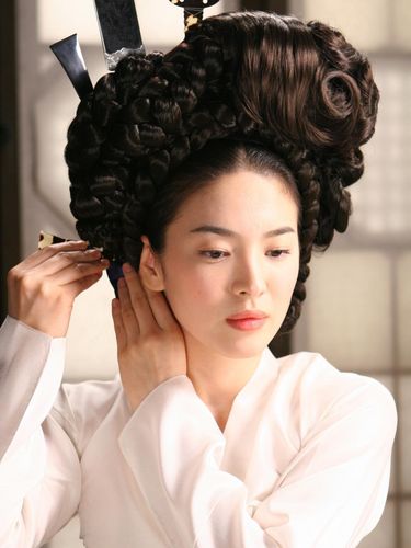 Song Hye Kyo di Hwang Jin Yi (2007)
