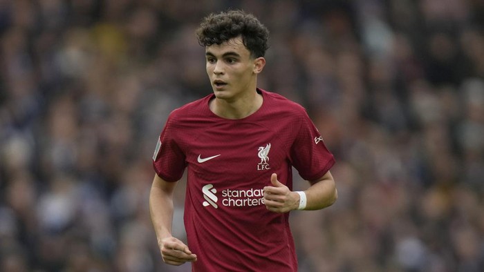 Liverpools Stefan Bajcetic during the English FA Cup 4th round soccer match between Brighton and Hove Albion and Liverpool at the AMEX Community Stadium in Brighton, England, Monday, Jan. 30, 2023. (AP Photo/Alastair Grant)