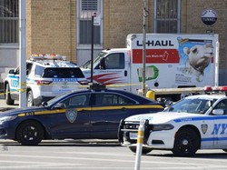 Ngeri! Truk Tabrak Pejalan Kaki di New York, 1 Orang Tewas-8 Luka