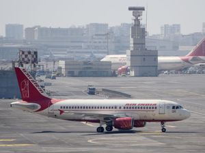 Airbus A320 Air India Tergelincir Saat Mendarat di Mumbai