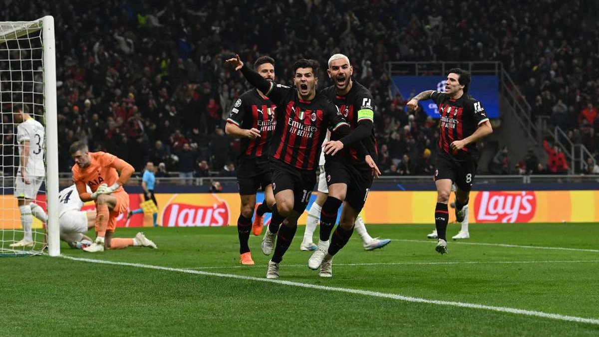 AC Milan unggul 1-0 atas Tottenham Hotspur di babak pertama (Foto: AC Milan via Getty Images/Claudio Villa)