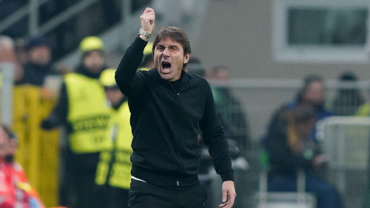 Antonio Conte menyayangkan Tottenham Hotspur kebobolan gol cepat di kandang AC Milan (Foto: NurPhoto via Getty Images/NurPhoto)