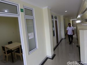 Mengintip Jeroan Rusun di Bekasi yang Disewakan Rp 10.000/Bulan Mengintip Jeroan Rusun di Bekasi yang Disewakan Rp 10.000/Bulan