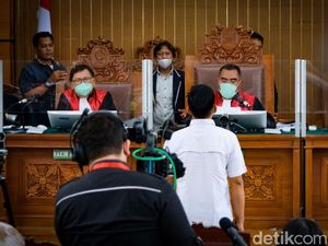 Hakim: Eliezer Buat Terang Kasus Pembunuhan Yosua Meski Bahayakan Jiwa Hakim: Eliezer Buat Terang Kasus Pembunuhan Yosua Meski Bahayakan Jiwa