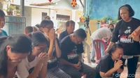 Tangis Haru Keluarga Usai Richard Eliezer Divonis Ringan di Kasus Yosua