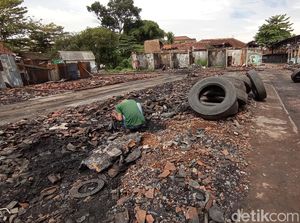 Menanti Janji Pemerintah Bangun Ulang Pasar Cikurubuk yang Terbakar Menanti Janji Pemerintah Bangun Ulang Pasar Cikurubuk yang Terbakar