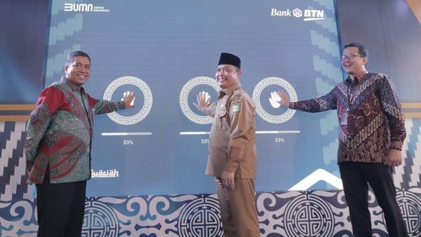 Lebarkan Sayap Unit Usaha Syariah di Pontianak