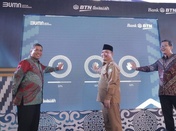 Lebarkan Sayap Unit Usaha Syariah di Pontianak