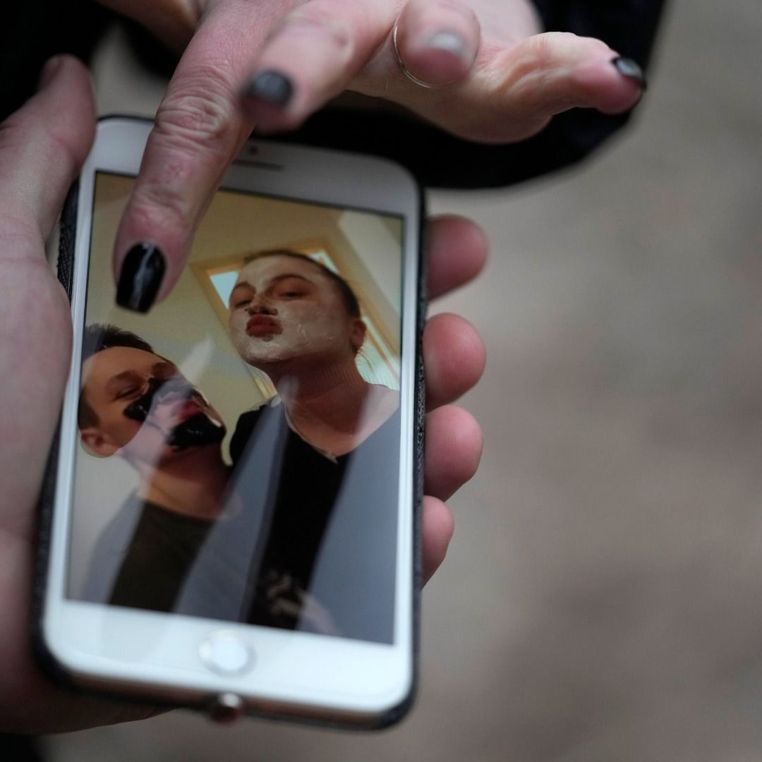 Meski Negaranya 'Bermusuhan', Ini Kisah Warga Rusia dan Ukraina yang Jatuh Cinta: Perang Bukan Penghalang!