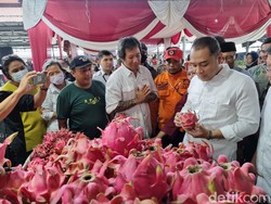 Pasar Induk Jadi Senjata Walkot Eri Stabilkan Inflasi Surabaya