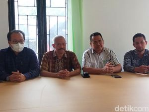 Pengacara Elisa Minta Riko Dijerat Pasal Pembunuhan Berencana Pengacara Elisa Minta Riko Dijerat Pasal Pembunuhan Berencana