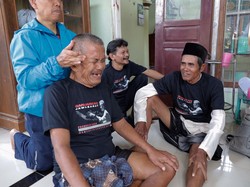 Ganjar Muda Padjajaran Gelar Pengobatan Alternatif Gratis di Cirebon