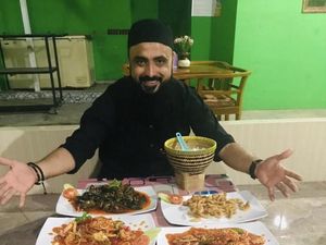 Selain Hobi Kulineran, Aktor Rizal Djibran Juga Jago Masak Selain Hobi Kulineran, Aktor Rizal Djibran Juga Jago Masak
