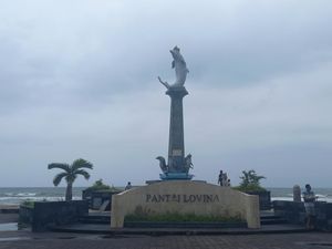 Setop Perang Harga Nonton Lumba-lumba di Lovina, Dispar Kaji Tiket Rp100 Ribu Setop Perang Harga Nonton Lumba-lumba di Lovina, Dispar Kaji Tiket Rp100 Ribu